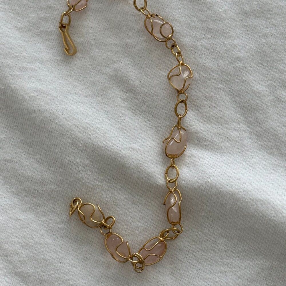 Vintage Polished Rose Quartz Stones with Gold Wire Cage Bracelet EUC - Picture 5 of 6